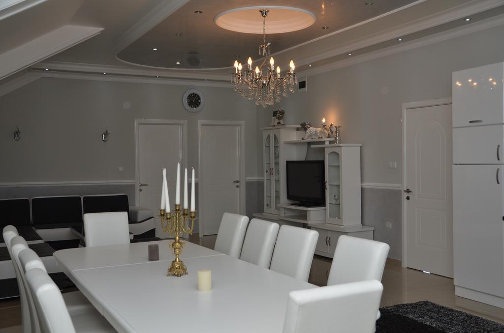 Apartments Royal Menex Požarevac 客房 照片