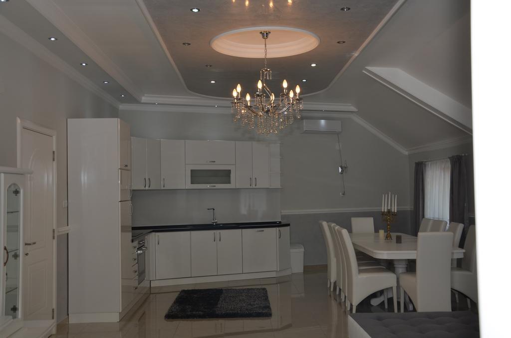 Apartments Royal Menex Požarevac 客房 照片