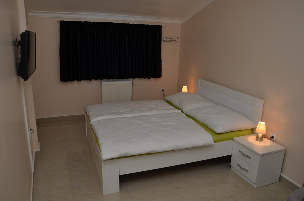 Apartments Royal Menex Požarevac 外观 照片