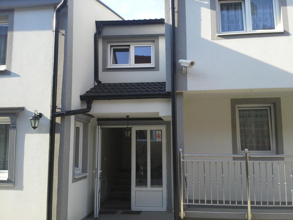 Apartments Royal Menex Požarevac 外观 照片